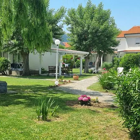 Villas Corinthia-3